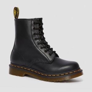 Dr. Martens 1940 Black Boots